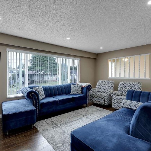 Photo 6 at 17816 59 Avenue, Cloverdale BC, Cloverdale Photo 6 at 17816 59 Avenue, Cloverdale BC, Cloverdale