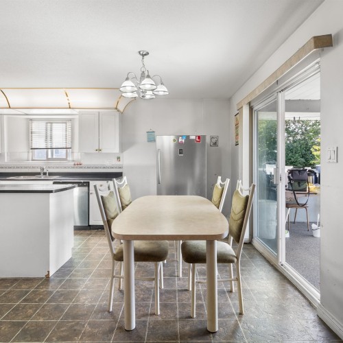 Photo 9 at 12185 98a Avenue, Cedar Hills, North Surrey Photo 9 at 12185 98a Avenue, Cedar Hills, North Surrey