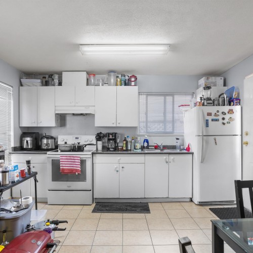 Photo 14 at 12185 98a Avenue, Cedar Hills, North Surrey Photo 14 at 12185 98a Avenue, Cedar Hills, North Surrey