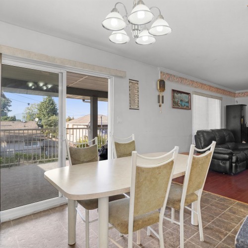 Photo 4 at 12185 98a Avenue, Cedar Hills, North Surrey Photo 4 at 12185 98a Avenue, Cedar Hills, North Surrey