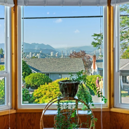 Photo 12 at 11660 98a Avenue, Royal Heights, North Surrey Photo 12 at 11660 98a Avenue, Royal Heights, North Surrey