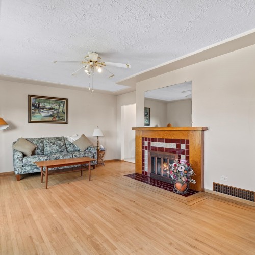 Photo 9 at 11660 98a Avenue, Royal Heights, North Surrey Photo 9 at 11660 98a Avenue, Royal Heights, North Surrey