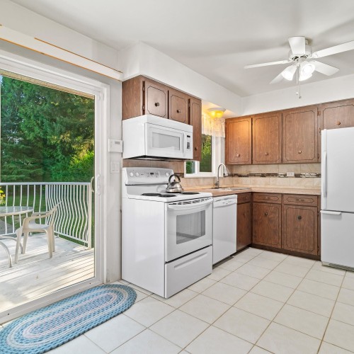 Photo 14 at 11660 98a Avenue, Royal Heights, North Surrey Photo 14 at 11660 98a Avenue, Royal Heights, North Surrey