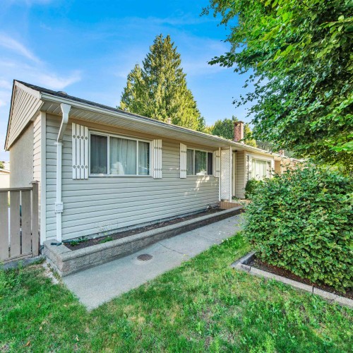 Photo 3 at 14681 110 Avenue, Bolivar Heights, North Surrey Photo 3 at 14681 110 Avenue, Bolivar Heights, North Surrey