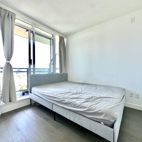 Photo 12 at 1812 - 10777 University Drive, Whalley, North Surrey Photo 12 at 1812 - 10777 University Drive, Whalley, North Surrey