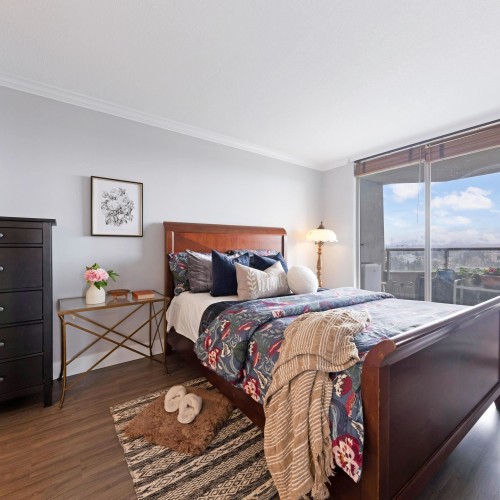 Photo 4 at 1805 - 10082 148 Street, Guildford, North Surrey Photo 4 at 1805 - 10082 148 Street, Guildford, North Surrey