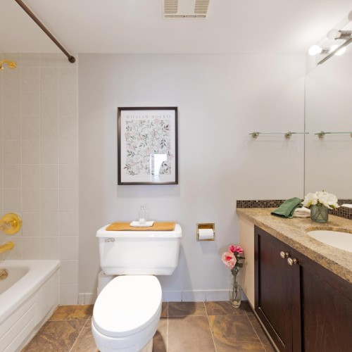 Photo 8 at 1805 - 10082 148 Street, Guildford, North Surrey Photo 8 at 1805 - 10082 148 Street, Guildford, North Surrey