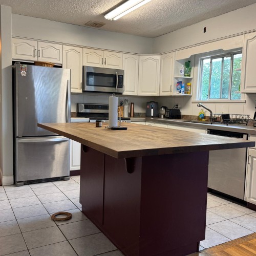 Photo 5 at 13654 Larner Road, Bolivar Heights, North Surrey Photo 5 at 13654 Larner Road, Bolivar Heights, North Surrey