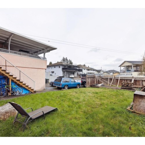 Photo 3 at 8874 132 Street, Queen Mary Park Surrey, Surrey Photo 3 at 8874 132 Street, Queen Mary Park Surrey, Surrey