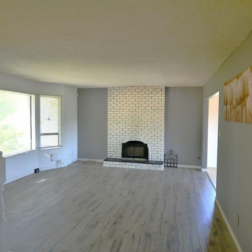 Photo 2 at 13495 113 Avenue, Bolivar Heights, North Surrey Photo 2 at 13495 113 Avenue, Bolivar Heights, North Surrey