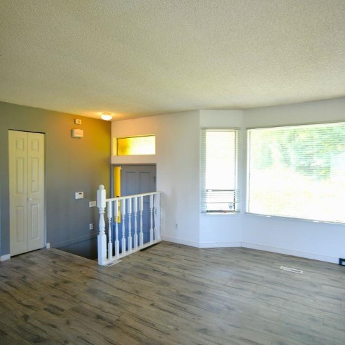 Photo 3 at 13495 113 Avenue, Bolivar Heights, North Surrey Photo 3 at 13495 113 Avenue, Bolivar Heights, North Surrey