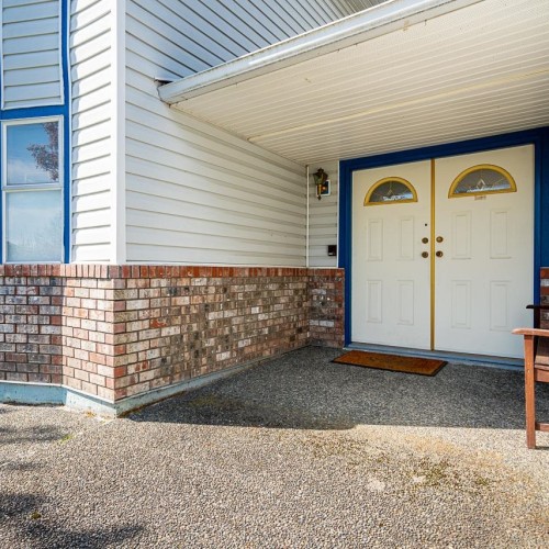 Photo 3 at 14317 89a Avenue, Bear Creek Green Timbers, Surrey Photo 3 at 14317 89a Avenue, Bear Creek Green Timbers, Surrey