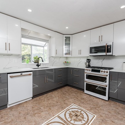 Photo 10 at 14168 85a Avenue, Bear Creek Green Timbers, Surrey Photo 10 at 14168 85a Avenue, Bear Creek Green Timbers, Surrey