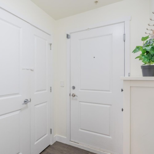 Photo 4 at #214 - 14358 60 Avenue, Sullivan Station, Surrey Photo 4 at #214 - 14358 60 Avenue, Sullivan Station, Surrey