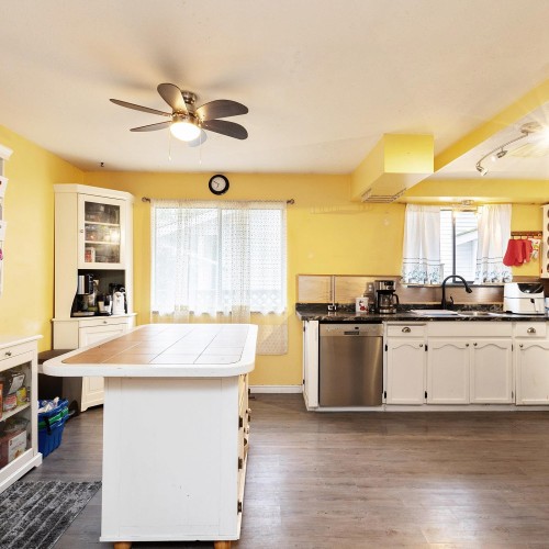 Photo 12 at 10595 154a Street, Guildford, North Surrey Photo 12 at 10595 154a Street, Guildford, North Surrey