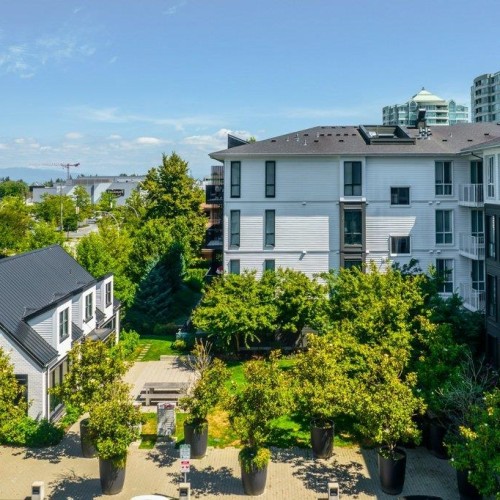 Photo 2 at 413 - 14968 101a Avenue, Guildford, North Surrey Photo 2 at 413 - 14968 101a Avenue, Guildford, North Surrey