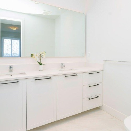 Photo 13 at 413 - 14968 101a Avenue, Guildford, North Surrey Photo 13 at 413 - 14968 101a Avenue, Guildford, North Surrey