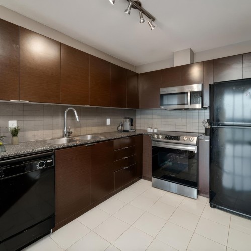 Photo 4 at 3105 - 13618 100 Avenue, Whalley, North Surrey Photo 4 at 3105 - 13618 100 Avenue, Whalley, North Surrey