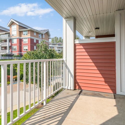 Photo 9 at 306 - 6450 194 Street, Clayton, Cloverdale Photo 9 at 306 - 6450 194 Street, Clayton, Cloverdale