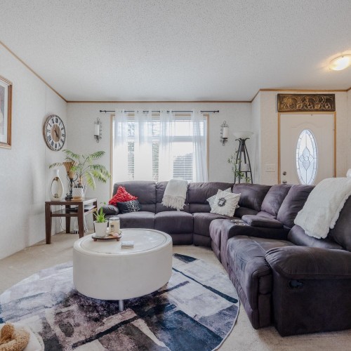 Photo 13 at 19 - 8220 King George Boulevard, Bear Creek Green Timbers, Surrey Photo 13 at 19 - 8220 King George Boulevard, Bear Creek Green Timbers, Surrey