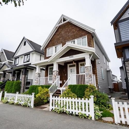 Photo 2 at 7289 194a Street, Clayton, Cloverdale Photo 2 at 7289 194a Street, Clayton, Cloverdale