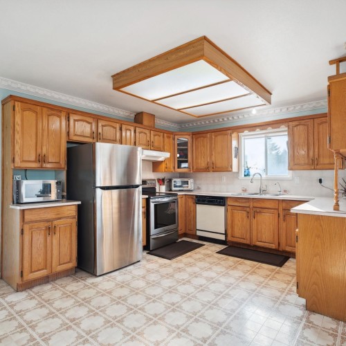 Photo 10 at 8710 151 Street, Bear Creek Green Timbers, Surrey Photo 10 at 8710 151 Street, Bear Creek Green Timbers, Surrey