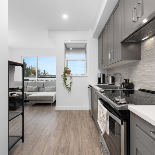 Photo 9 at 305 - 18811 72 Avenue, Clayton, Cloverdale Photo 9 at 305 - 18811 72 Avenue, Clayton, Cloverdale