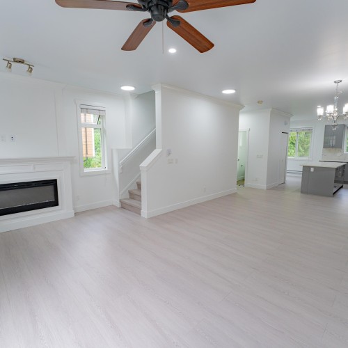 Photo 2 at 13 - 14285 64 Avenue, East Newton, Surrey Photo 2 at 13 - 14285 64 Avenue, East Newton, Surrey