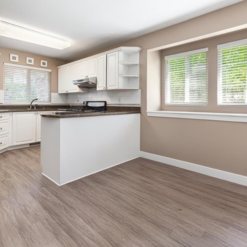 Photo 7 at 8 - 12038 62 Avenue, Panorama Ridge, Surrey Photo 7 at 8 - 12038 62 Avenue, Panorama Ridge, Surrey