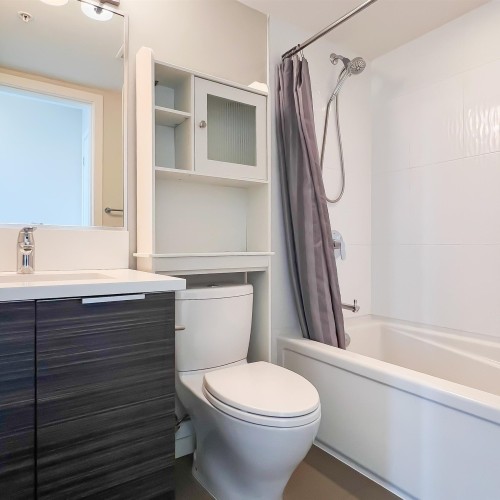 Photo 17 at 1905 - 13303 Central Avenue, Whalley, North Surrey Photo 17 at 1905 - 13303 Central Avenue, Whalley, North Surrey