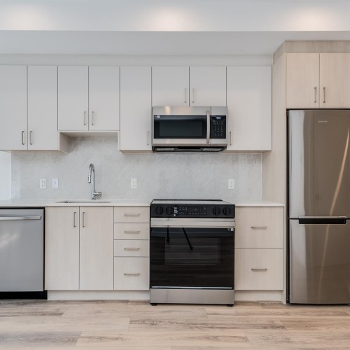 Photo 5 at E103 - 13858 108 Avenue, Whalley, North Surrey Photo 5 at E103 - 13858 108 Avenue, Whalley, North Surrey