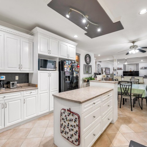 Photo 9 at 9093 141b Street, Bear Creek Green Timbers, Surrey Photo 9 at 9093 141b Street, Bear Creek Green Timbers, Surrey