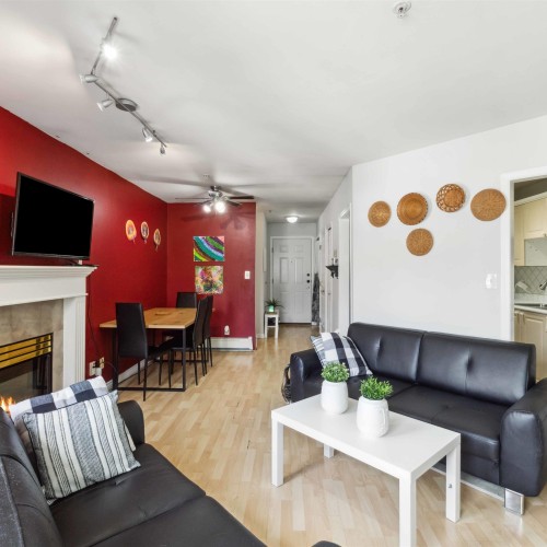 Photo 12 at 402 - 8142 120a Street, Queen Mary Park Surrey, Surrey Photo 12 at 402 - 8142 120a Street, Queen Mary Park Surrey, Surrey