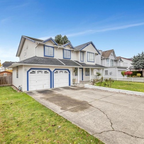 Photo 2 at 15756 82 Avenue, Fleetwood Tynehead, Surrey Photo 2 at 15756 82 Avenue, Fleetwood Tynehead, Surrey