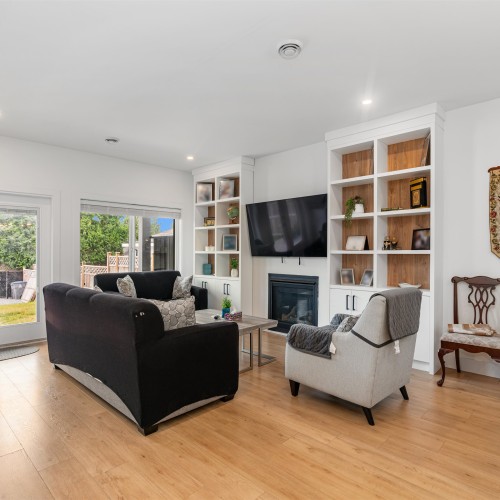 Photo 3 at 18470 64 Avenue, Cloverdale BC, Cloverdale Photo 3 at 18470 64 Avenue, Cloverdale BC, Cloverdale