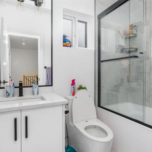 Photo 20 at 18470 64 Avenue, Cloverdale BC, Cloverdale Photo 20 at 18470 64 Avenue, Cloverdale BC, Cloverdale