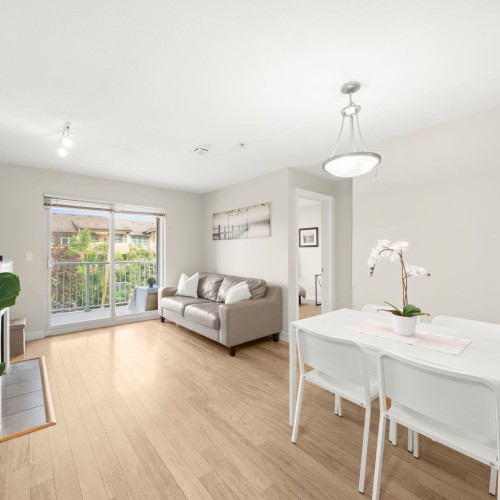 Photo 2 at 305 - 19388 65 Avenue, Clayton, Cloverdale Photo 2 at 305 - 19388 65 Avenue, Clayton, Cloverdale