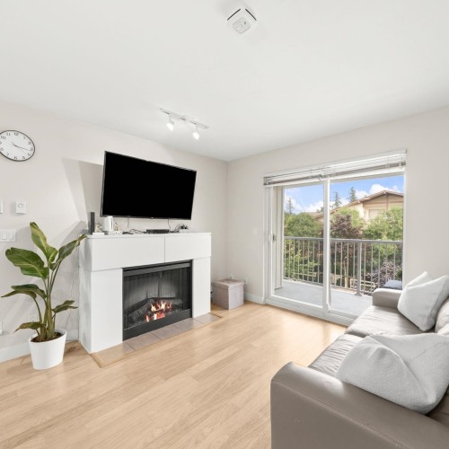 Photo 5 at 305 - 19388 65 Avenue, Clayton, Cloverdale Photo 5 at 305 - 19388 65 Avenue, Clayton, Cloverdale