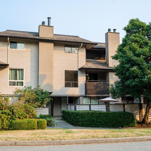 Photo 28 at 10570 Holly Park Lane, Guildford, North Surrey Photo 28 at 10570 Holly Park Lane, Guildford, North Surrey