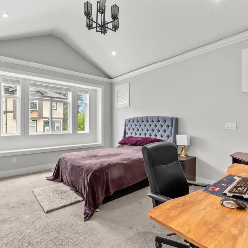 Photo 3 at 6042 138 Street, Sullivan Station, Surrey Photo 3 at 6042 138 Street, Sullivan Station, Surrey