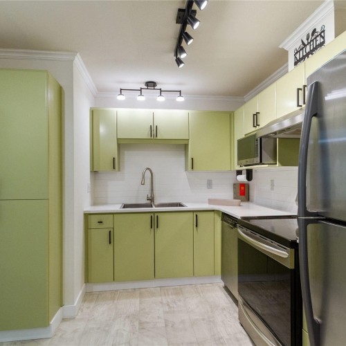 Photo 9 at 206 - 10186 155 Street, Guildford, North Surrey Photo 9 at 206 - 10186 155 Street, Guildford, North Surrey