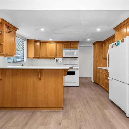 Photo 14 at 6497 131a Street, Panorama Ridge, Surrey Photo 14 at 6497 131a Street, Panorama Ridge, Surrey