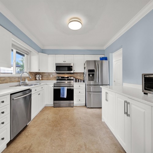 Photo 8 at 9088 146a Street, Bear Creek Green Timbers, Surrey Photo 8 at 9088 146a Street, Bear Creek Green Timbers, Surrey