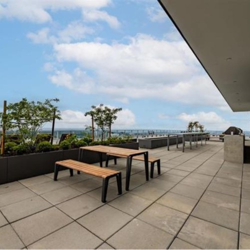 Photo 10 at 4105 - 13350 Central Avenue, Whalley, North Surrey Photo 10 at 4105 - 13350 Central Avenue, Whalley, North Surrey