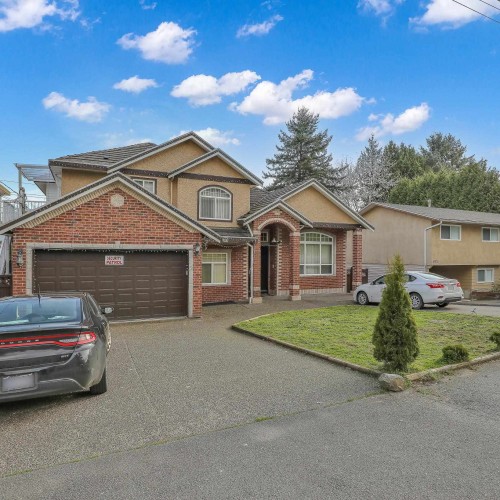 Photo 2 at 14078 68 Avenue, East Newton, Surrey Photo 2 at 14078 68 Avenue, East Newton, Surrey