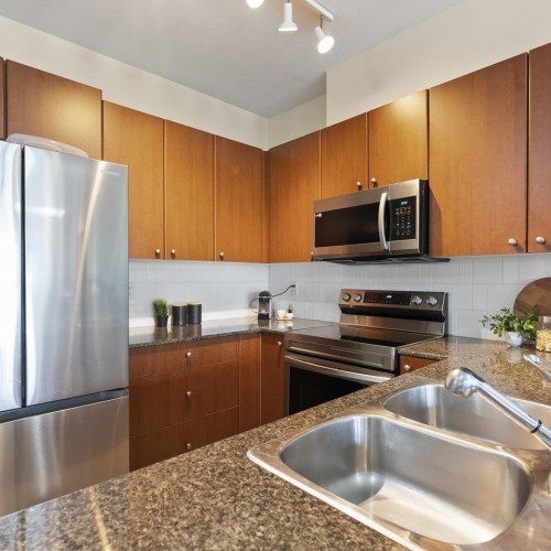 Photo 7 at 221 - 15380 102a Avenue, Guildford, North Surrey Photo 7 at 221 - 15380 102a Avenue, Guildford, North Surrey