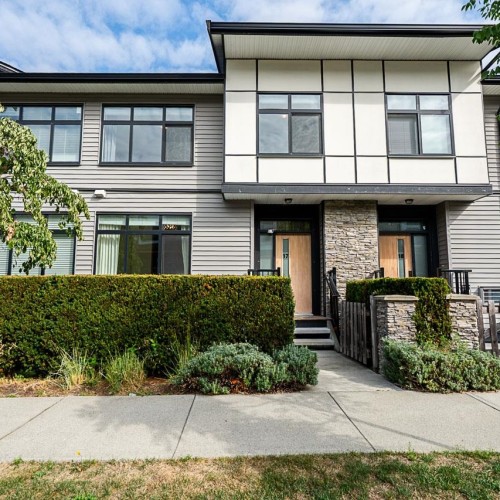 Photo 3 at 17 - 14057 60a Avenue, Sullivan Station, Surrey Photo 3 at 17 - 14057 60a Avenue, Sullivan Station, Surrey