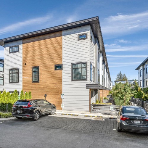 Photo 4 at 21 - 7127 193a Street, Clayton, Cloverdale Photo 4 at 21 - 7127 193a Street, Clayton, Cloverdale