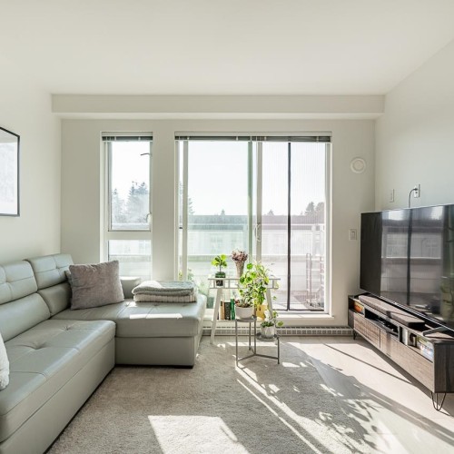 Photo 10 at 519 - 13963 105 Boulevard, Whalley, North Surrey Photo 10 at 519 - 13963 105 Boulevard, Whalley, North Surrey