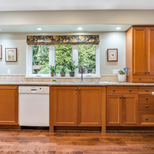 Photo 10 at 5763 146a Street, Sullivan Station, Surrey Photo 10 at 5763 146a Street, Sullivan Station, Surrey